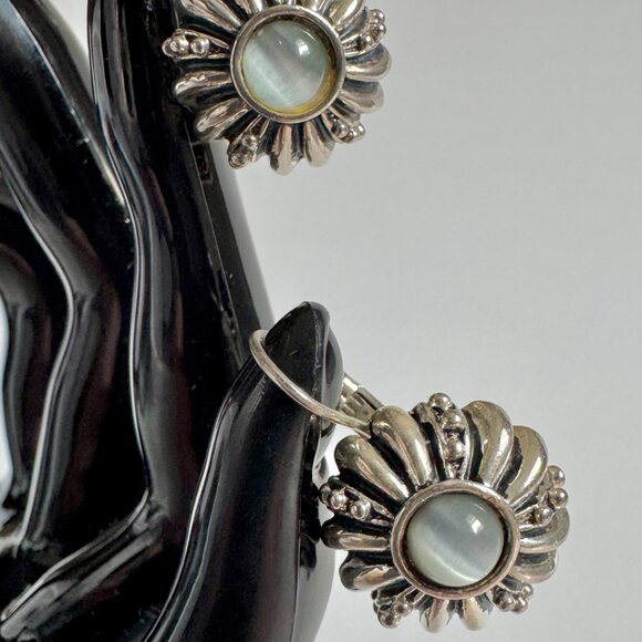 Vintage Silver Grey Glow Style Cabochon Dangle Leverback Earrings - Picture 6 of 10